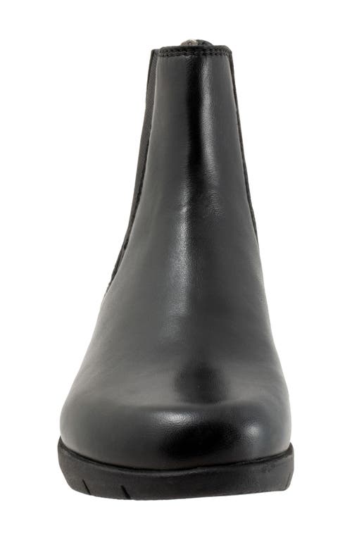 Softwalk ® Albany Chelsea Boot In Black Smooth