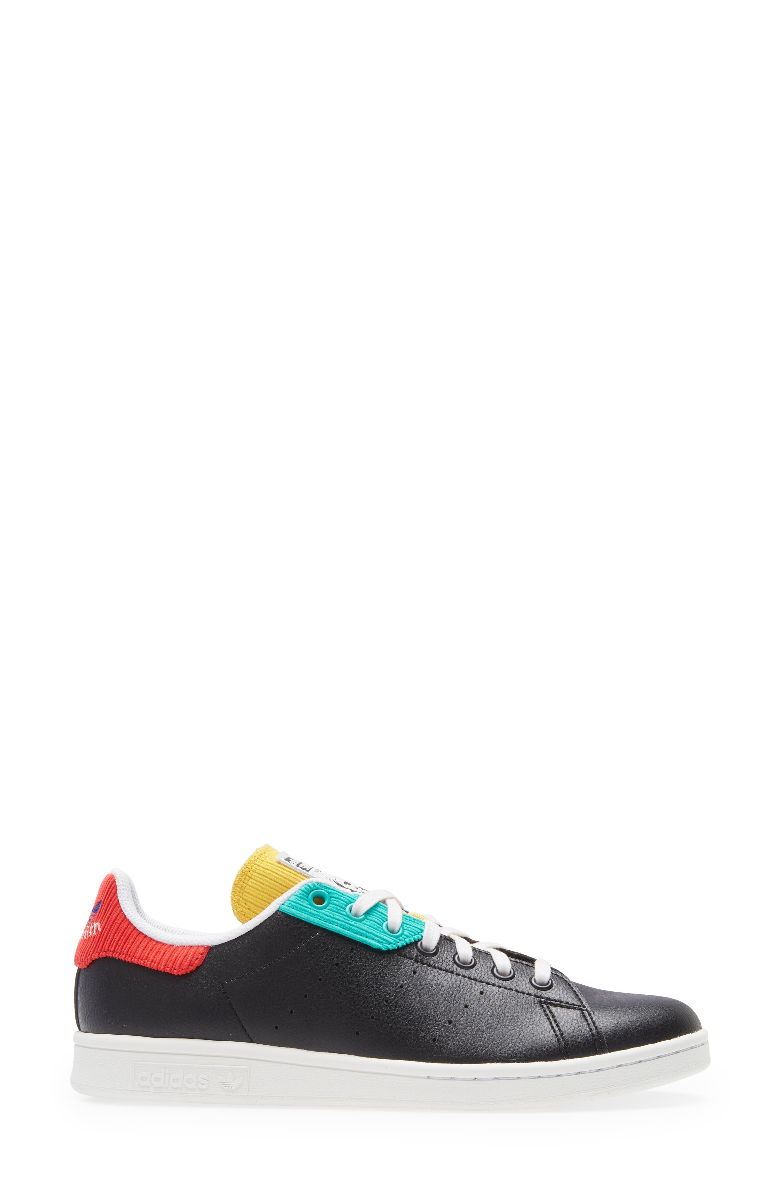 adidas Stan Smith Low Top Sneaker, Alternate, color, 