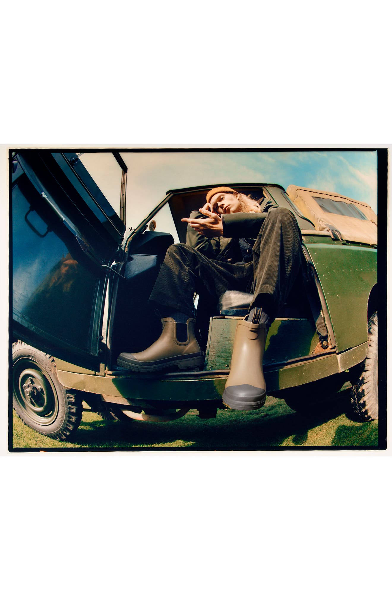 Barbour Storm Chelsea Rain Boot, Alternate, color, Dark Sand/Black