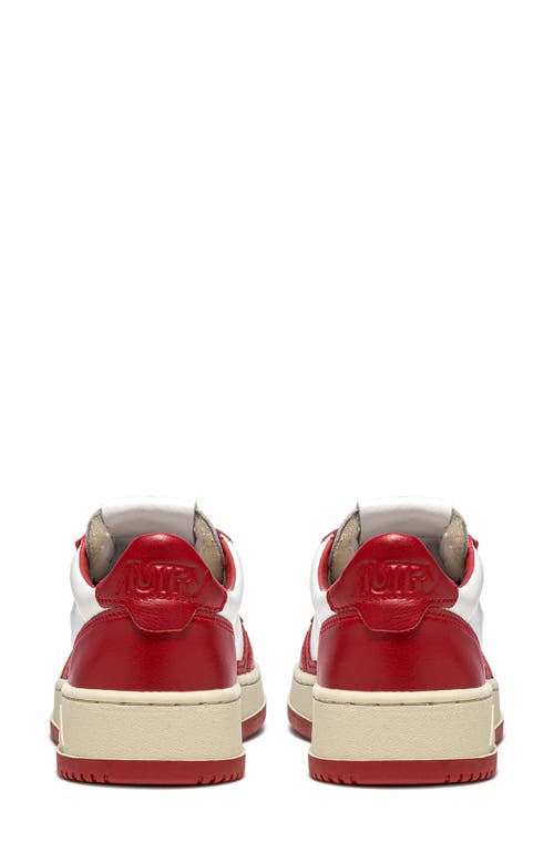 Autry Medalist Low Sneaker In Red