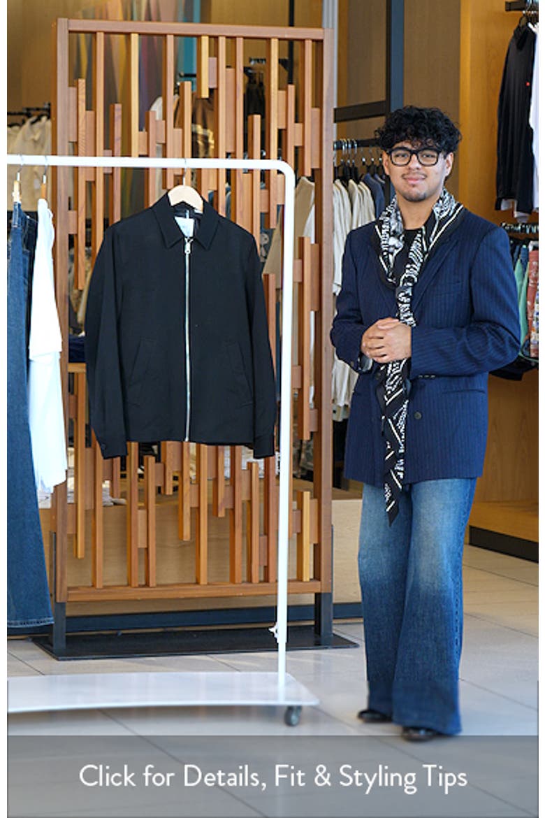 Como Coach Jacket video