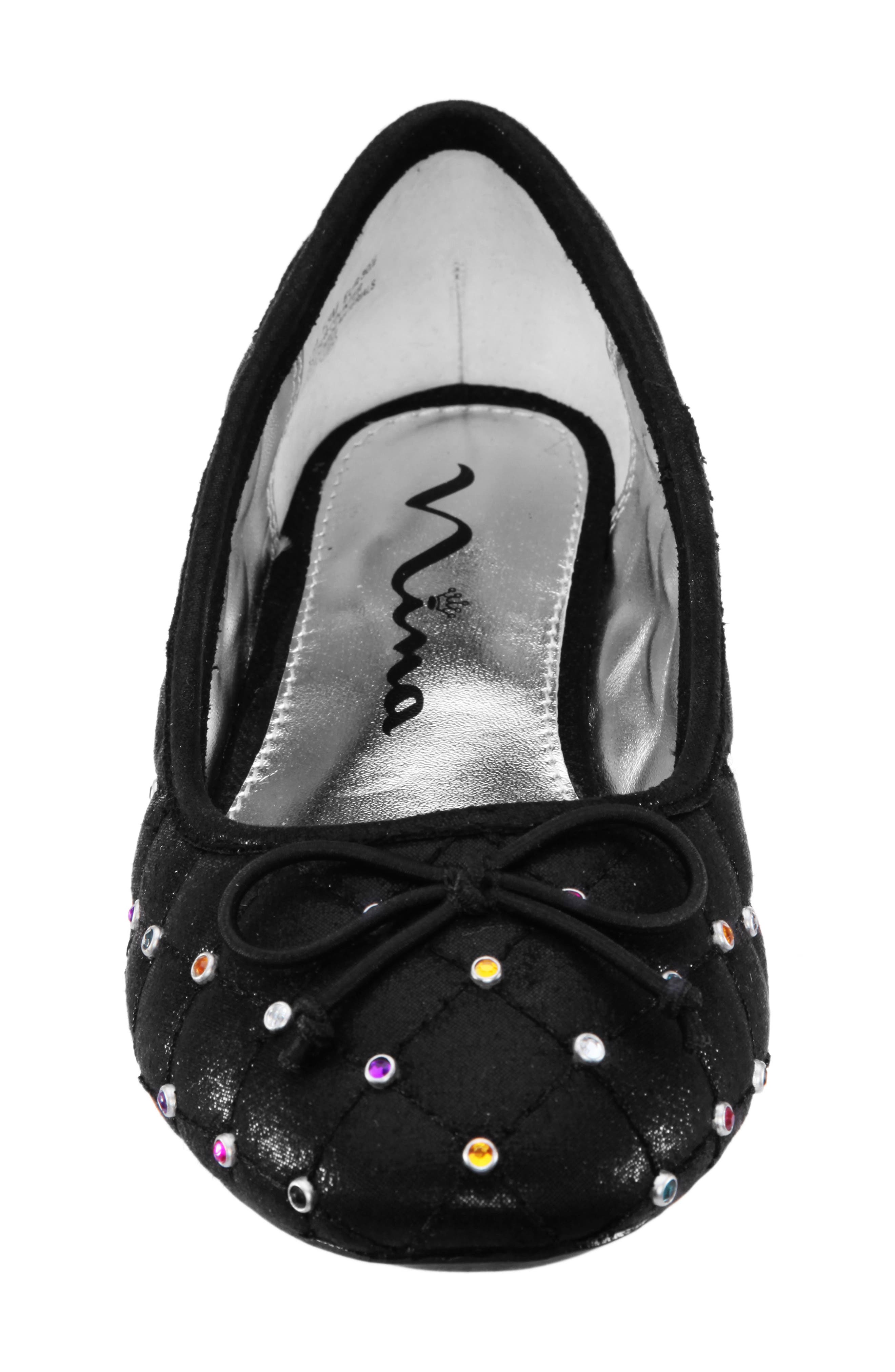 Nina Yamarie Flat, Alternate, color, 