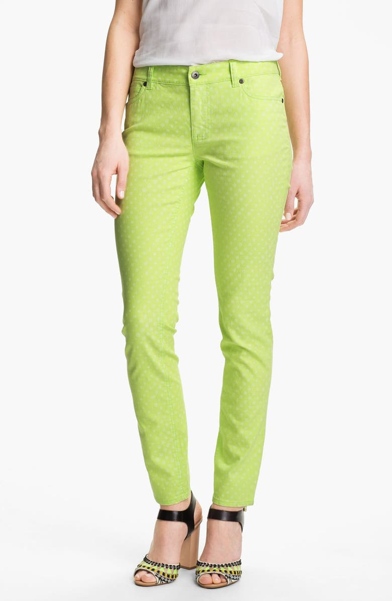 Two by Vince Camuto Polka Dot Straight Leg Jeans, Main, color, 