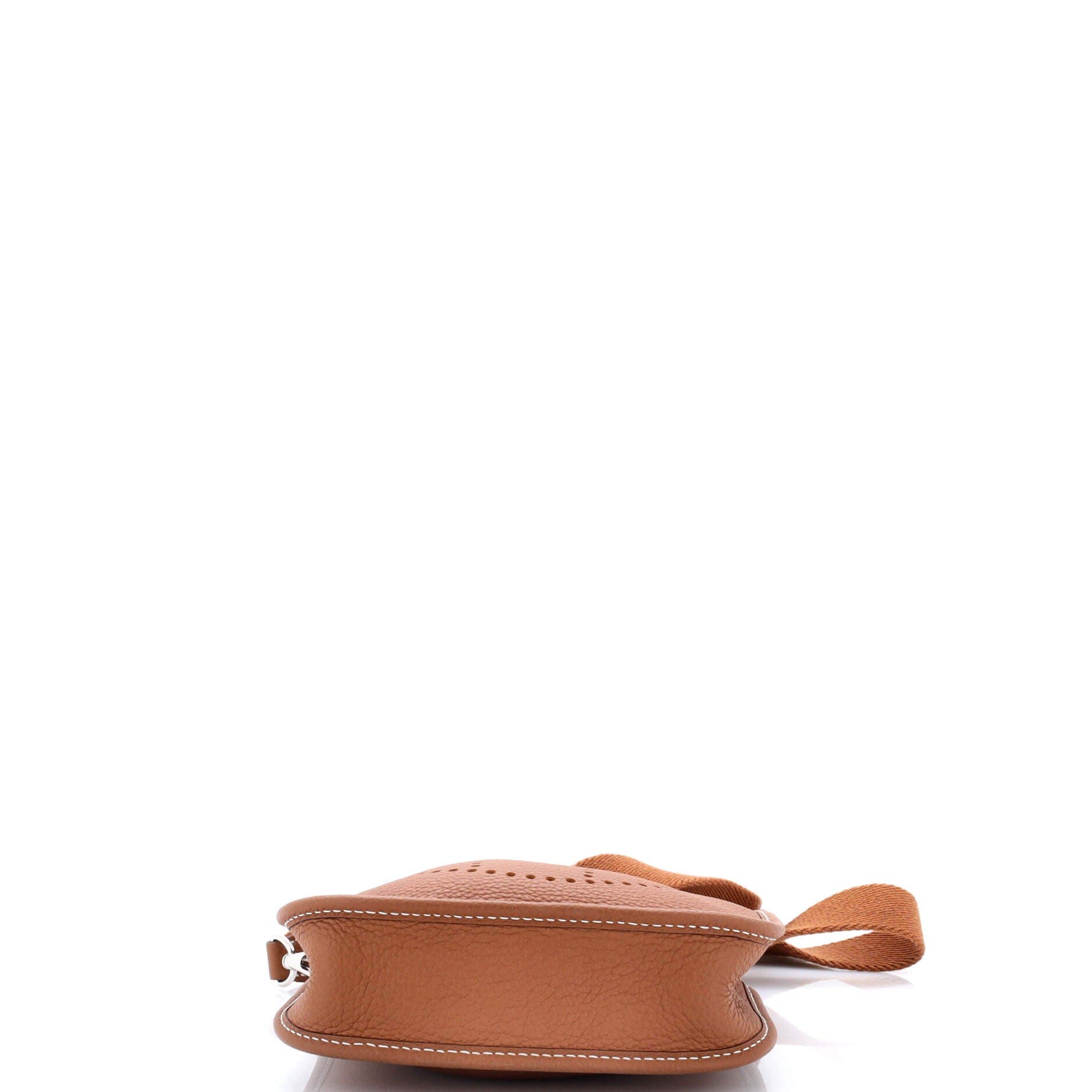 Pre-Owned Hermes Evelyne Bag Gen III Clemence TPM, Alternate, color, Gold