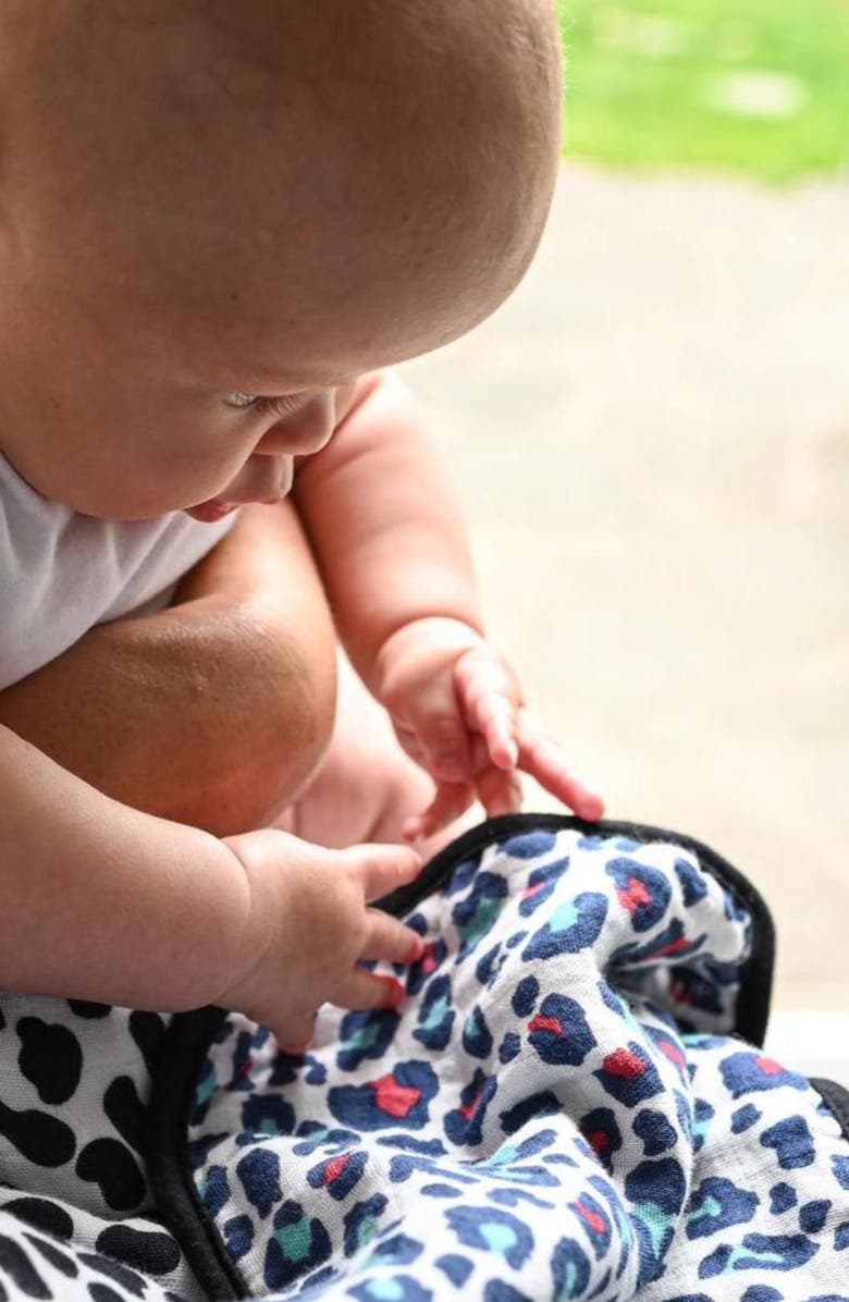 ETTA LOVES Animal Sensory Reversible 3-Layer Organic Cotton Muslin Blanket, Alternate, color, Animal Print Mixed