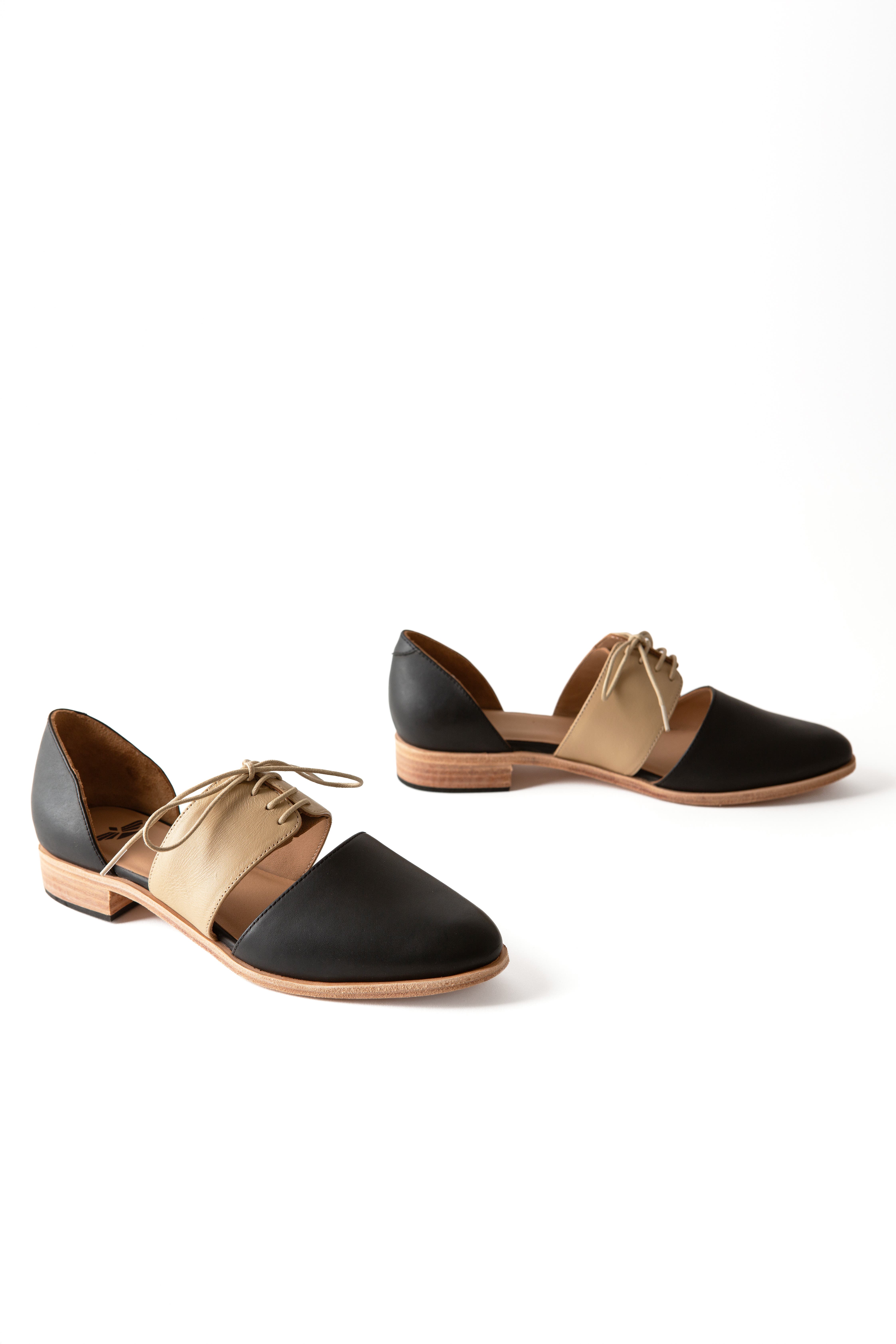 Fortress Carmen Cutout Oxford, Alternate, color, 