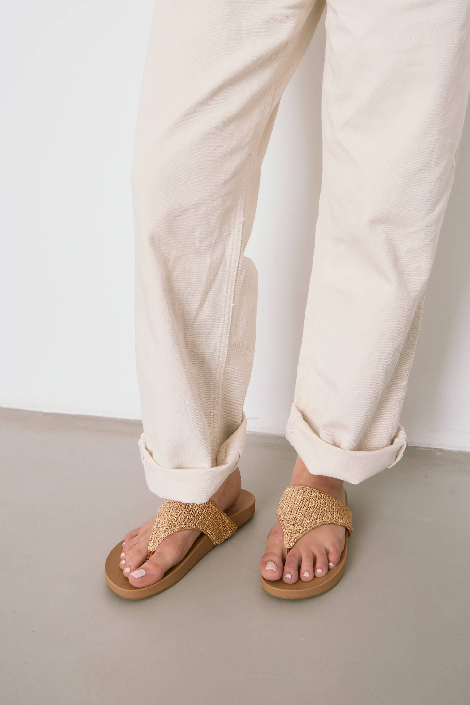 Everly Sandal, Alternate, color, Bamboo