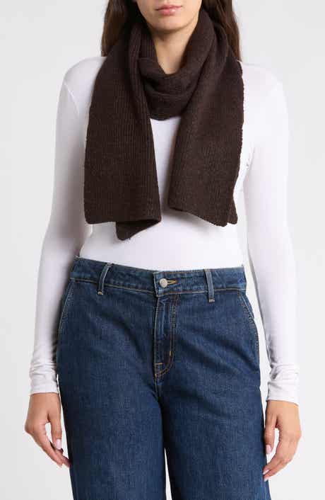 Scallop Hem Knit Scarf
