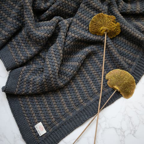 Tara Organic Cotton Throw Blanket