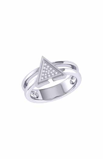 LuvMyJewelry Home On Point Diamond Ring - 0.06ct.