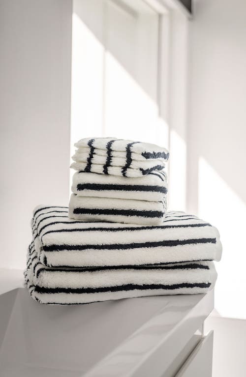 Italic Serene Ultraplush Collection Bath Essentials- 2 Bath Towels And 2 Hand Towels In Multi