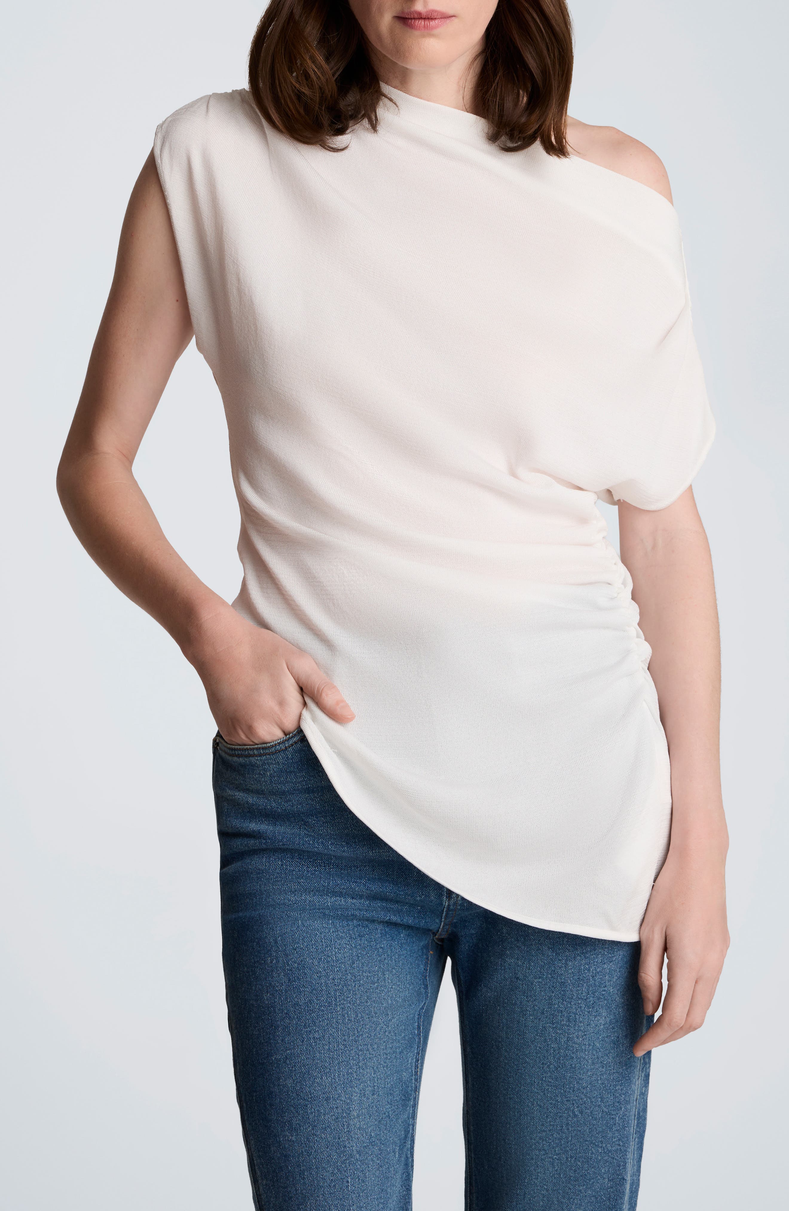 Asymmetric Hem One-Shoulder Sweater - image 3