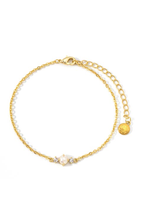 Glimmering Pearl Bracelet