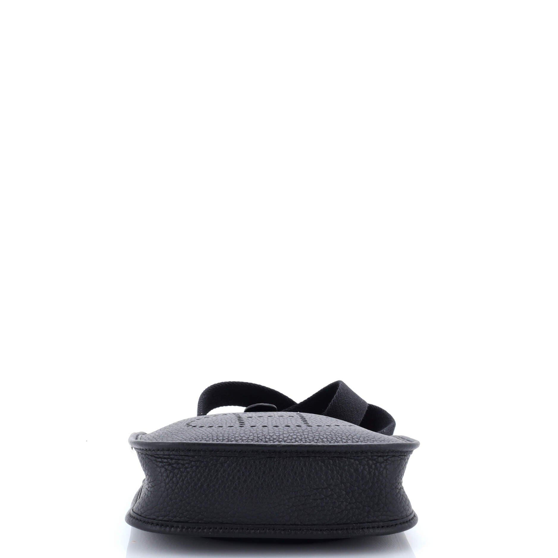 Pre-Owned Hermes Evelyne Bag Gen III Clemence TPM, Alternate, color, Noir