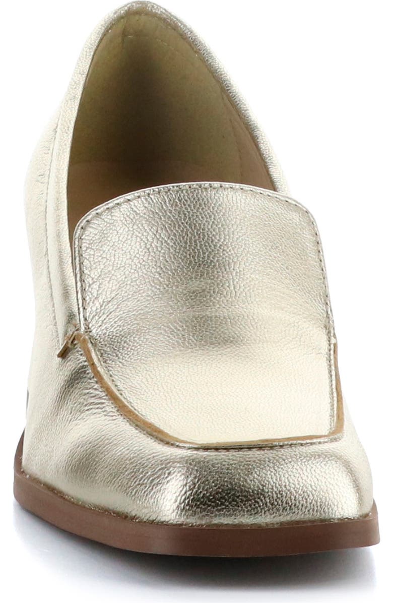 Bos. & Co. Amari Loafer Pump, Alternate, color, Champagne Laminado
