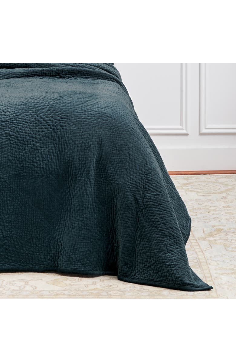 ELISABETH YORK Vela Ink Queen Quilt, Alternate, color, Blue