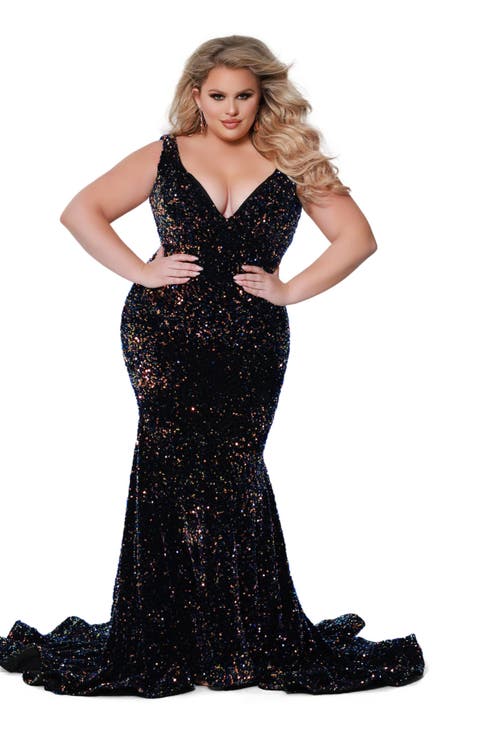 V-Neck Mermaid Plus Size Evening Gown