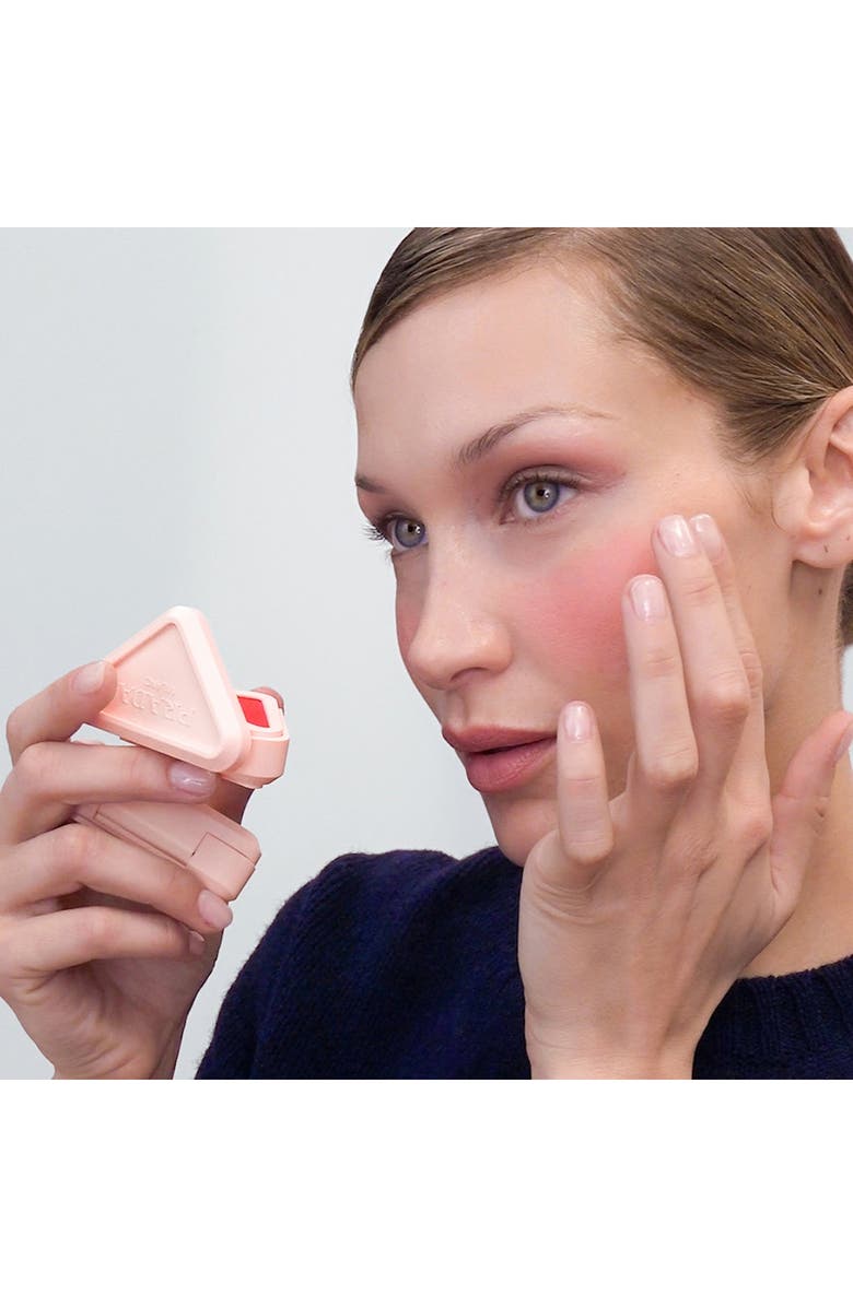 Prada Touch Cream-To-Powder Soft Blur Longwear Blush, Alternate, color, 