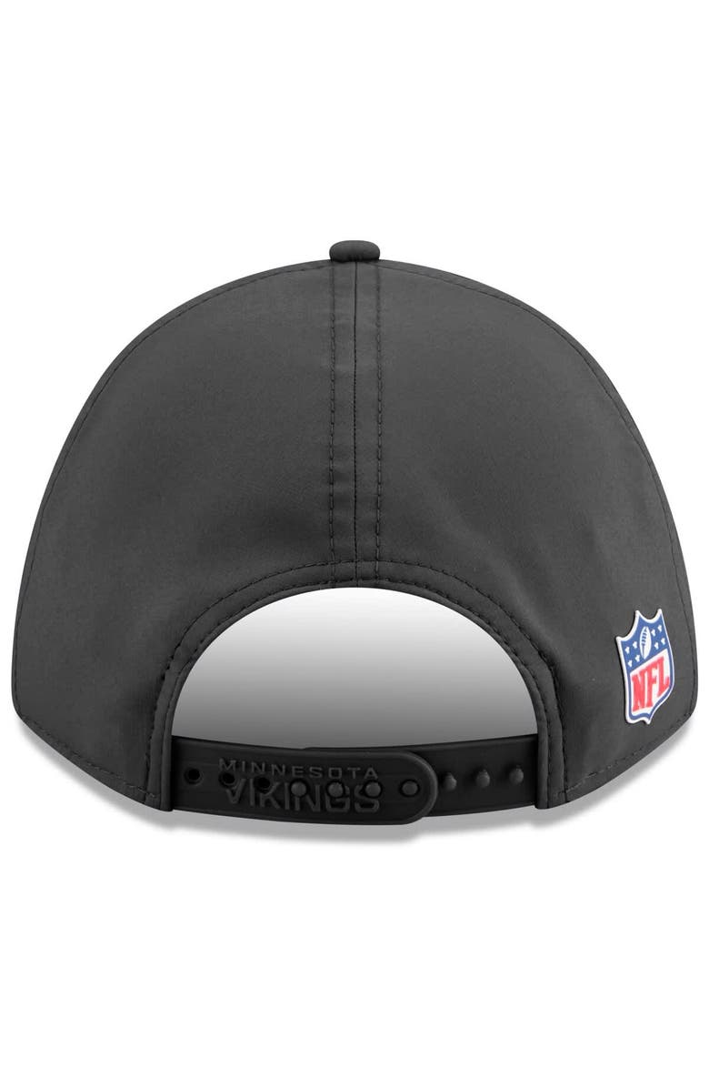 New Era Men's New Era Charcoal Minnesota Vikings 2025 Sideline Cold Weather 9FORTY M-Crown Adjustable Hat, Alternate, color, Charcoal
