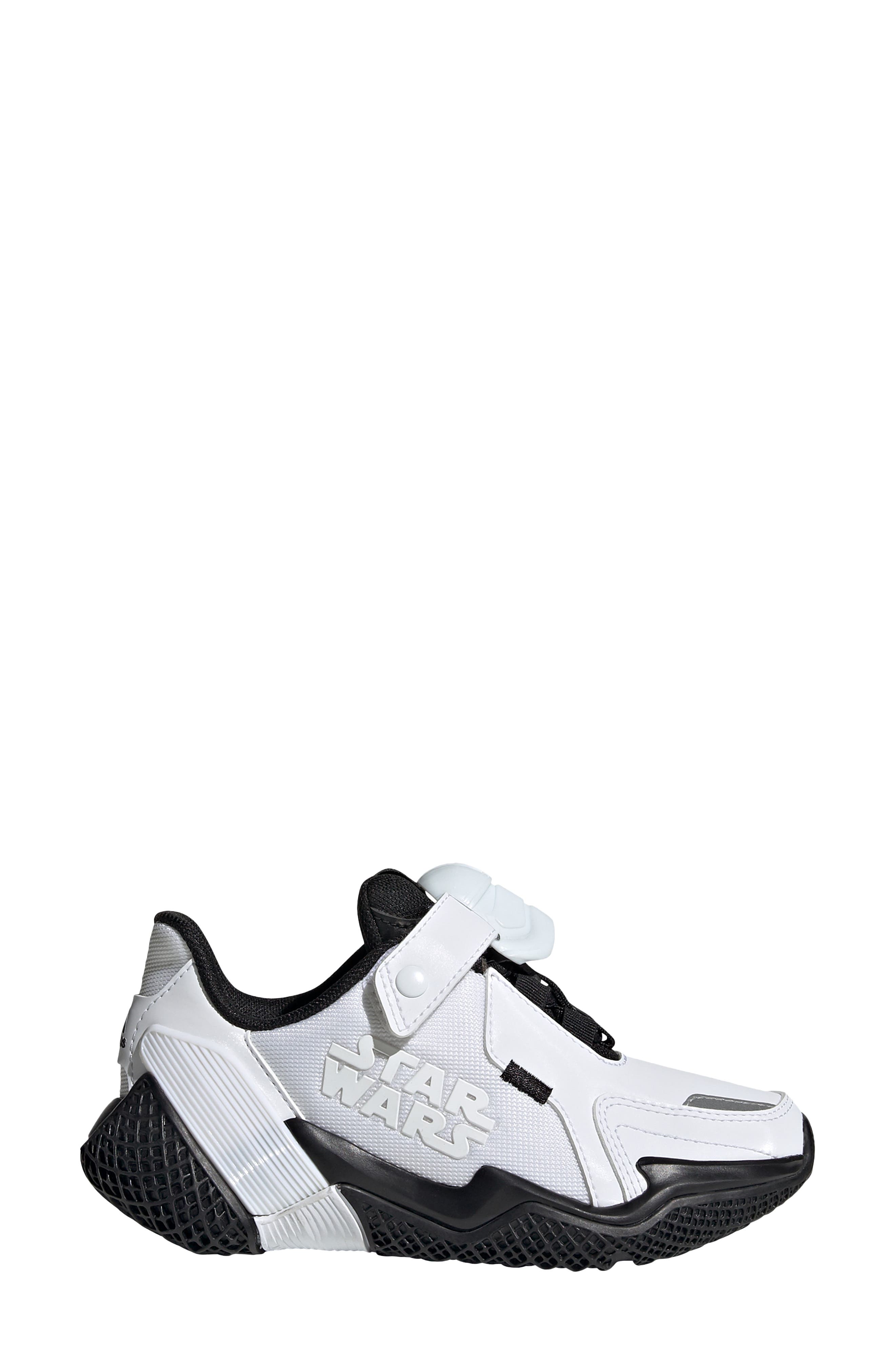 adidas x Star Wars 4uture RNR Running Shoe, Alternate, color, 