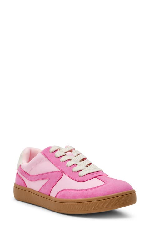 Voyage Sneaker (Women)