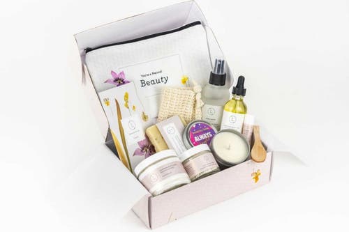 LIZUSH LIZUSH SPA GIFT BOX NATURAL LAVENDER BATH BODY RELAXING PACKAGE FOR FRIEND