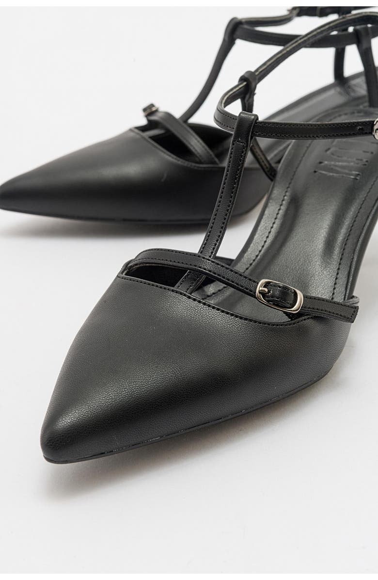 Prologue Shoes Frans Pointed Toe Pump, Alternate, color, Black