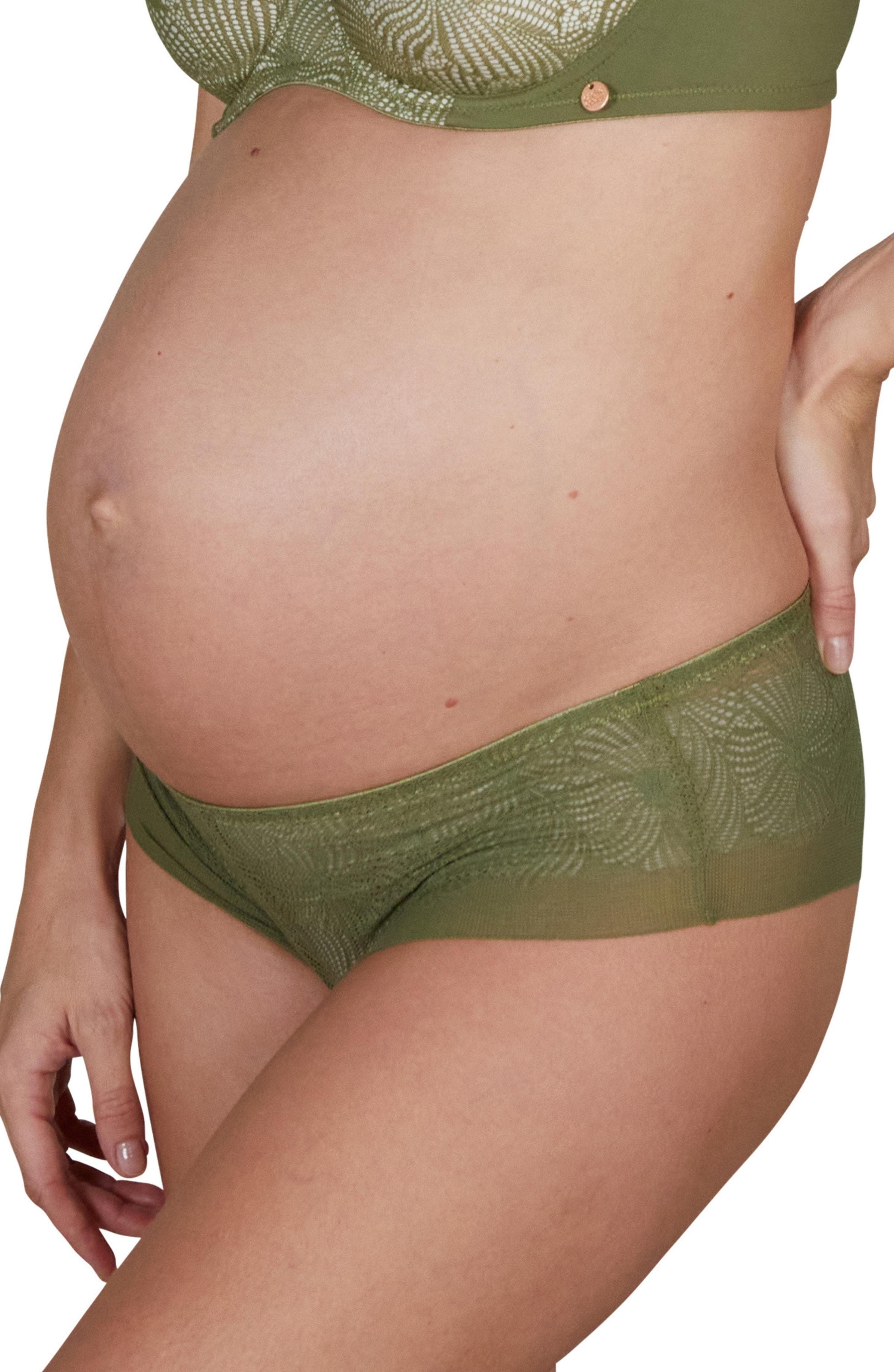 Dahlia maternity shorts - image 3