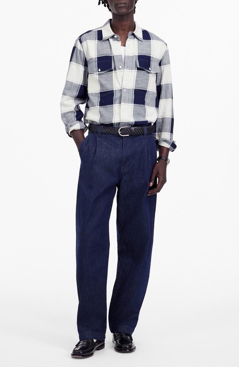 Madewell Pleated Relaxed Straight Leg Denim Pants, Alternate, color, Northbrook Wash