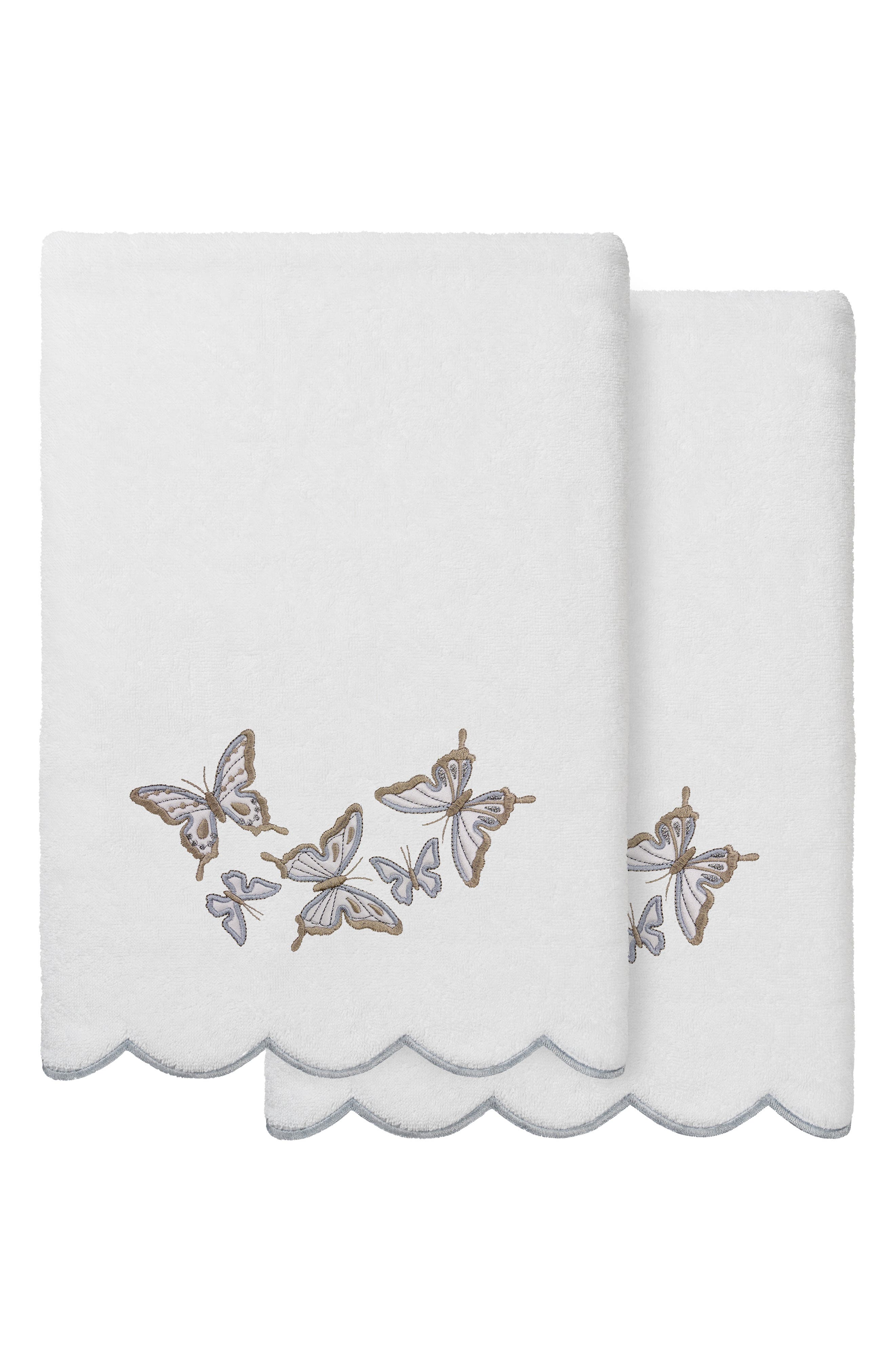 Britney Scallop Set of 2 Embroidered Bath Towels