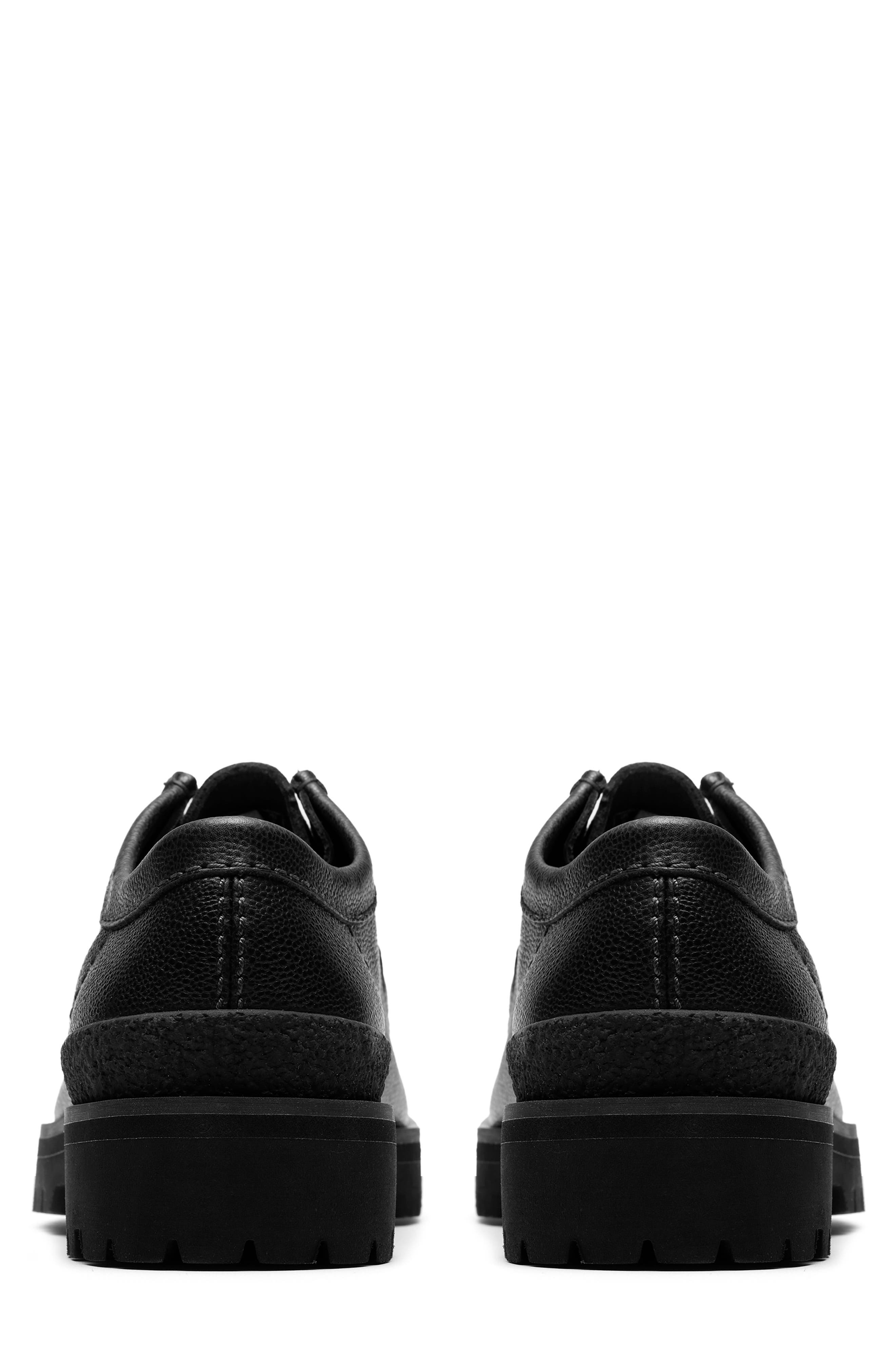 Clarks<sup>®</sup> Originals Walla Yukoner Lug Sole Shoe, Alternate, color, Black Scotch Grain