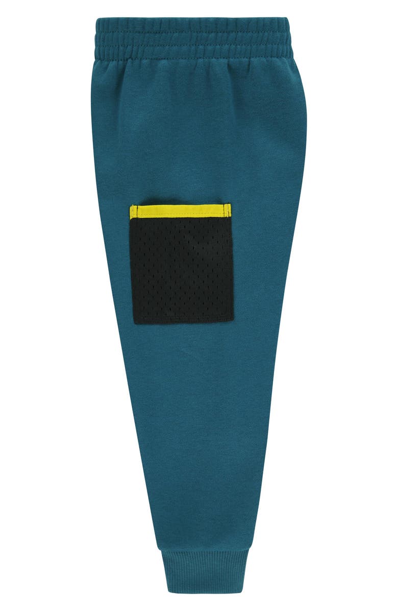 Nike Graphic T-Shirt & Joggers Set, Alternate, color, 