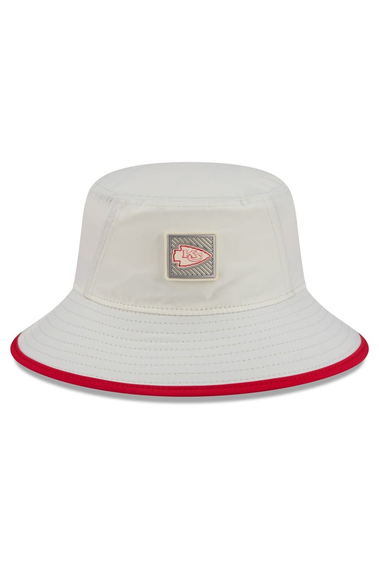 Men's New Era  Cream Kansas City Chiefs 2026 NFL Training Camp Sport Bucket Hat, Alternate, color, Cream