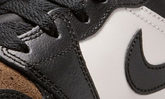 Детские Jordan Kids' Air Jordan 1 Mid Sneaker — фото 7