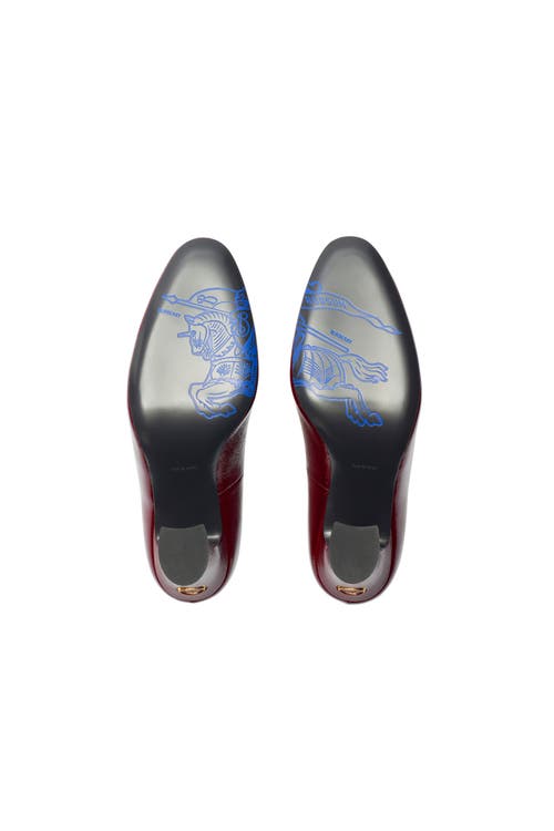 Burberry Scarpins Trinket Patent Leather Block-heel Pumps In Red