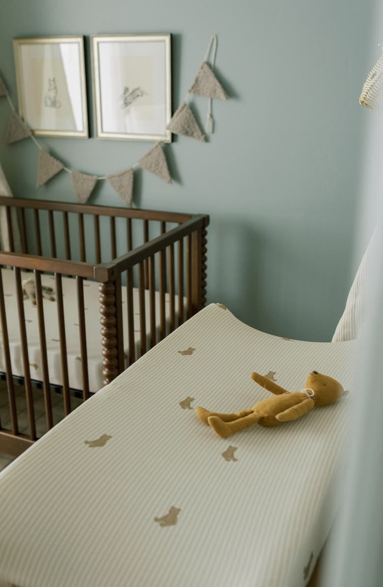 Oilo Print Organic Cotton Changing Pad Cover, Alternate, color, Bear/ Eggshell