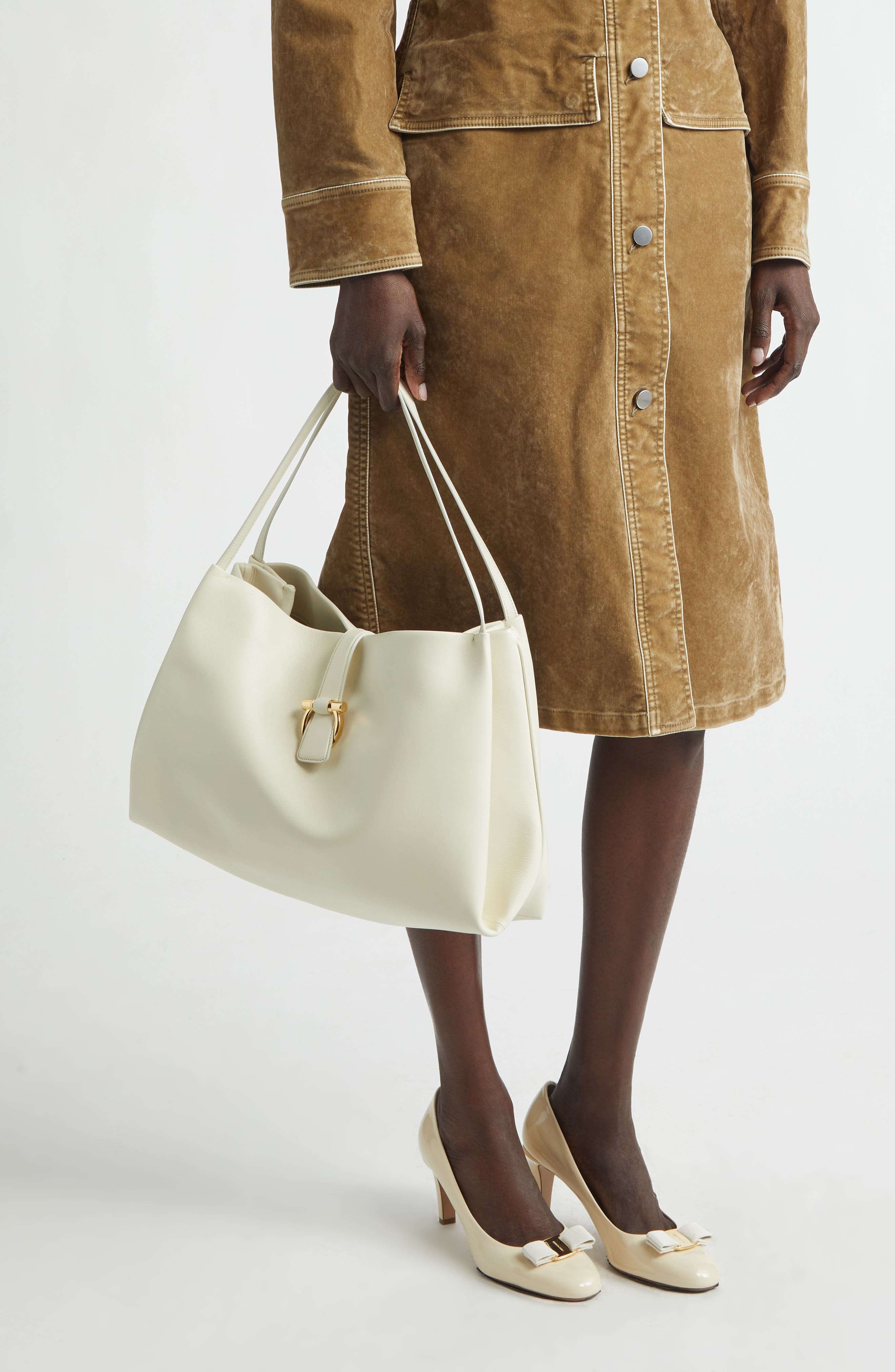 Medium Lily Tote, Alternate, color, MASCARPONE