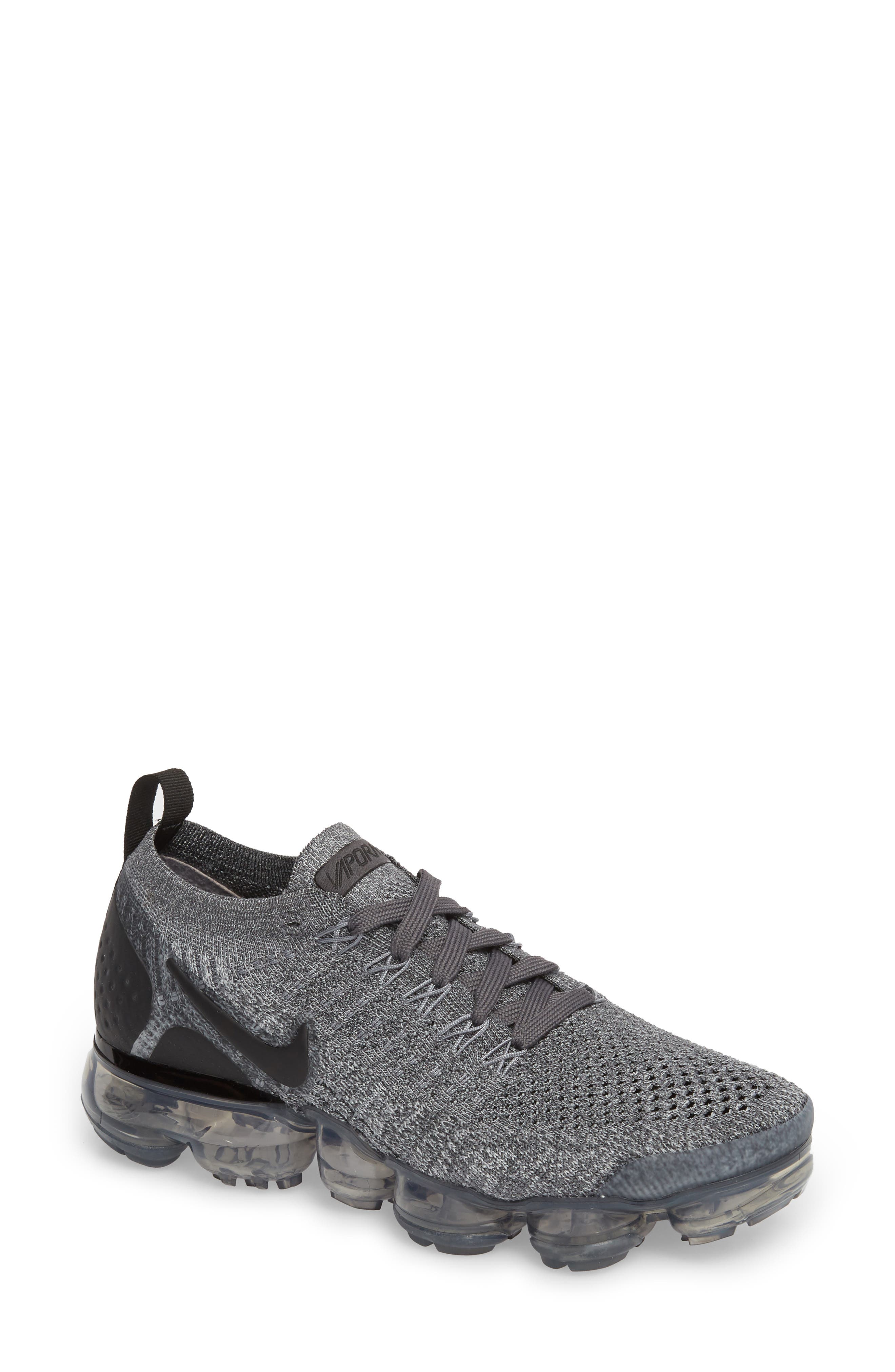 Air VaporMax Flyknit 2 Sneaker, Main, color, DARK GREY/ WHITE