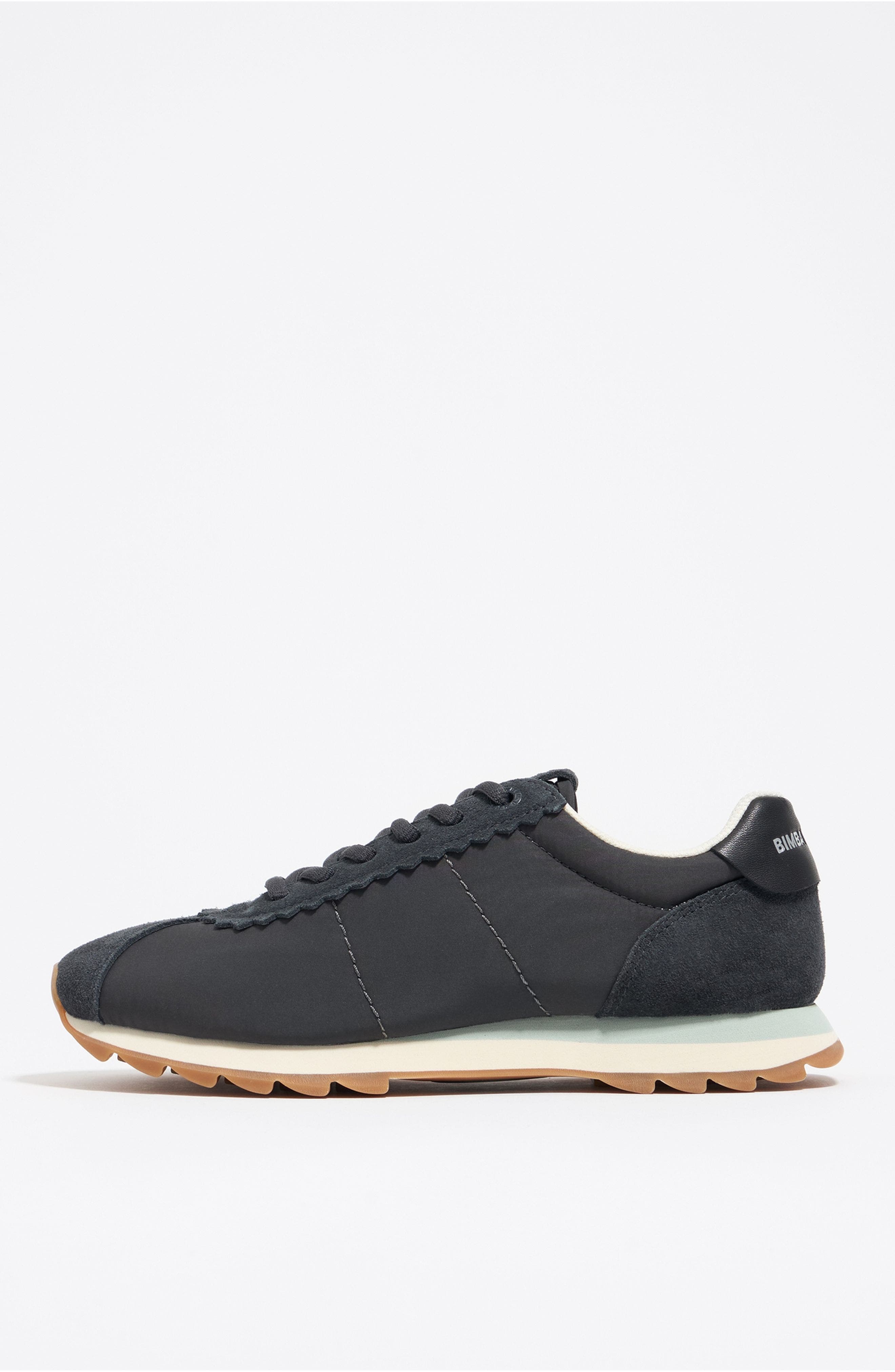 Bimba y Lola 13 18 Retro Sneaker, Main, color, Black