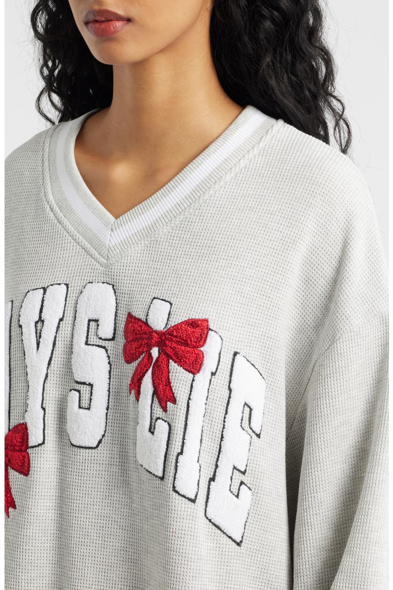 Wrap Me in a Bow Hayley V-Neck Sweatshirt, Alternate, color, HEATHER GREY
