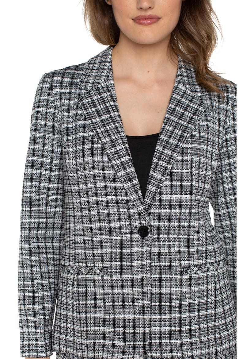 Fitted One-Button Plaid Blazer, Alternate, color, BLACK/ WHITE PLAID