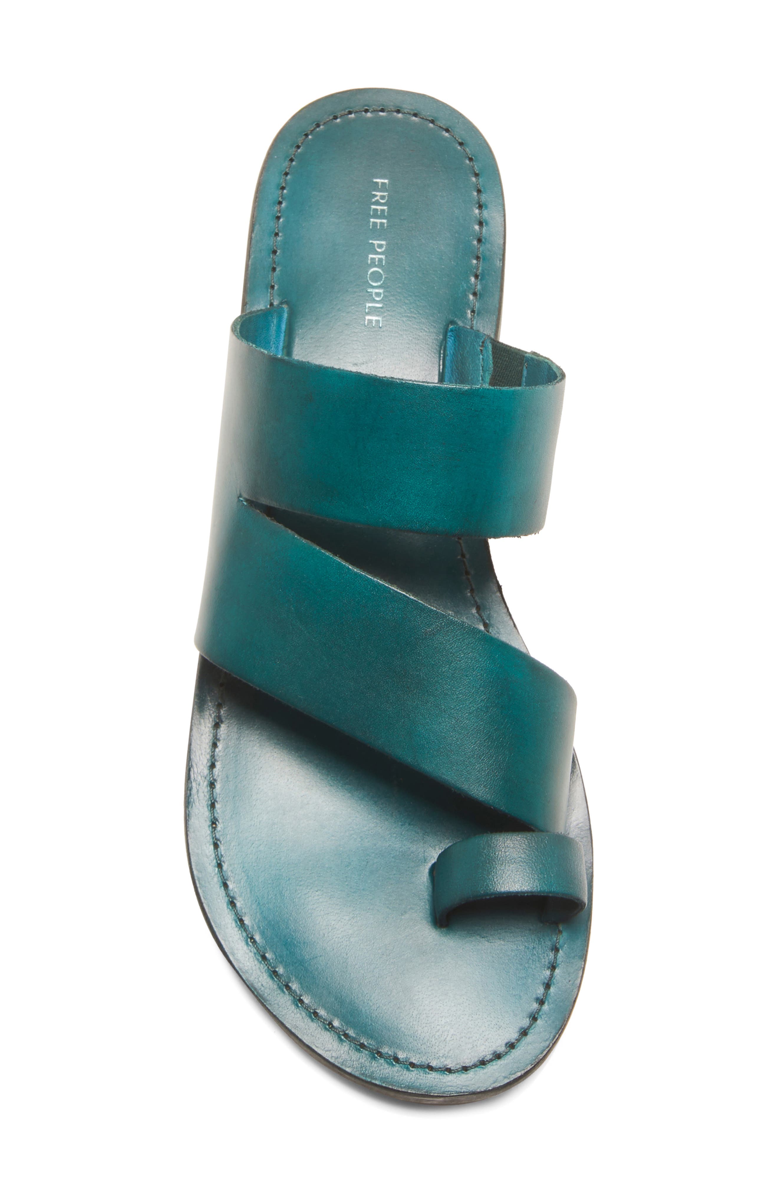 Abilene Toe Loop Sandal, Alternate, color, EMERALD TIDE LEATHER