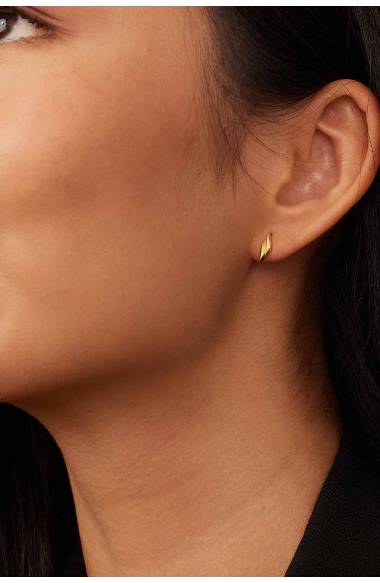 Oradina 14K Gold Making Waves Studs, Alternate, color, Yellow Gold