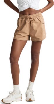 Beyond Yoga Peak 3-Inch Cargo Shorts