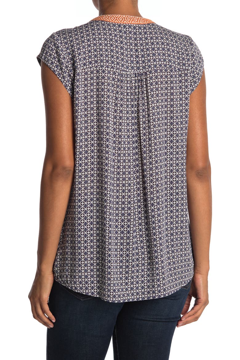 Daniel Rainn Rayon Gauze Printed Tape Blouse, Alternate, color, L136 INDIGO