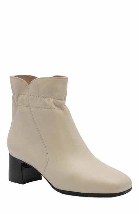 Avenue Mid Boot