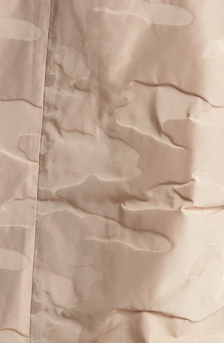 Blanc Noir Svetlana Oversize Camo Vest, Alternate, color,