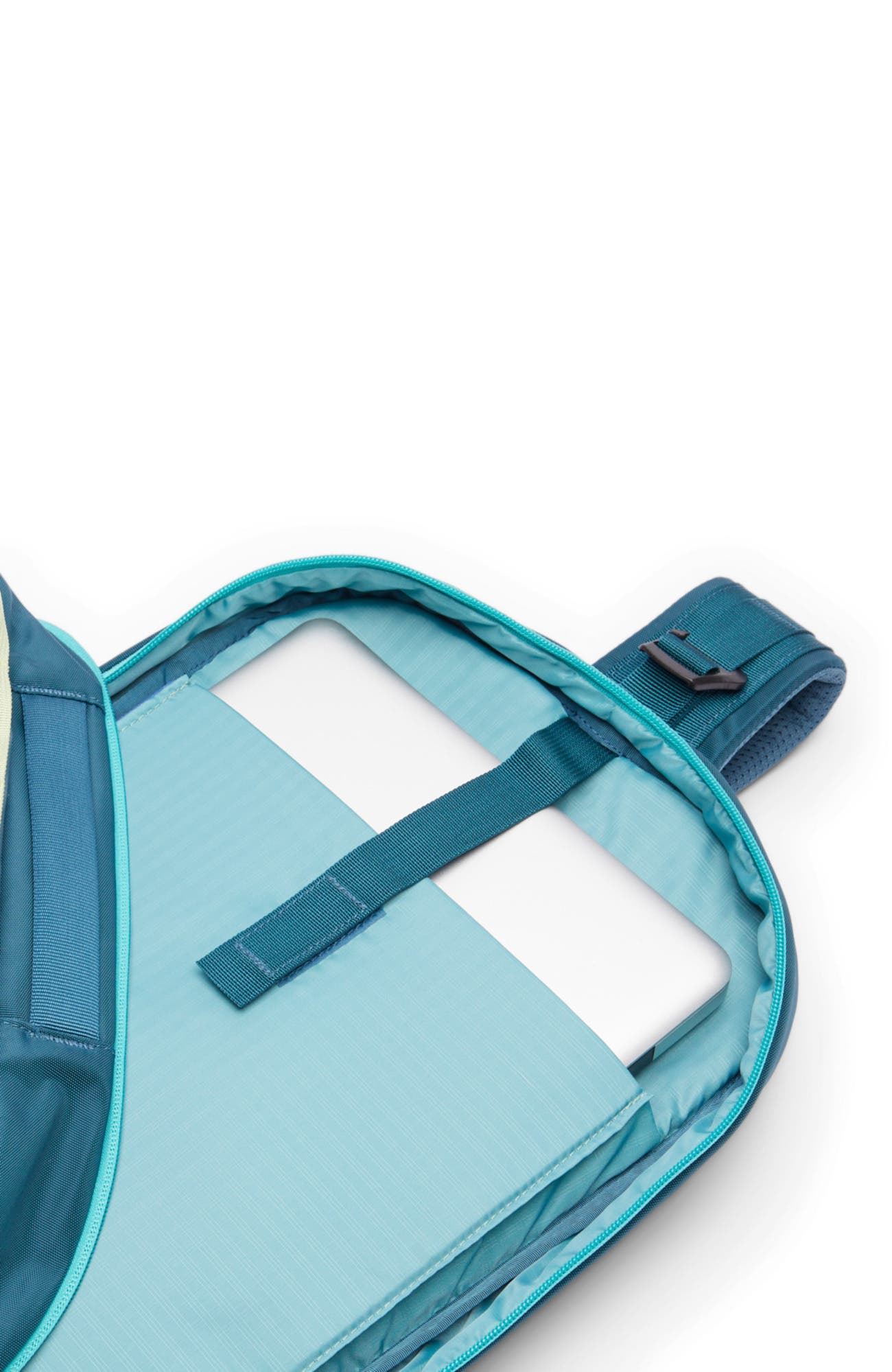 Cotopaxi Chasqui 13L Sling - Cada Día, Alternate, color, Abyss