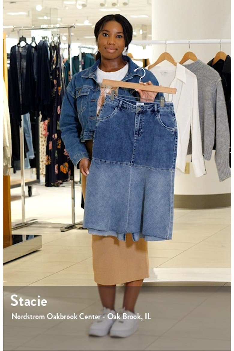 Denim Trumpet Skirt video