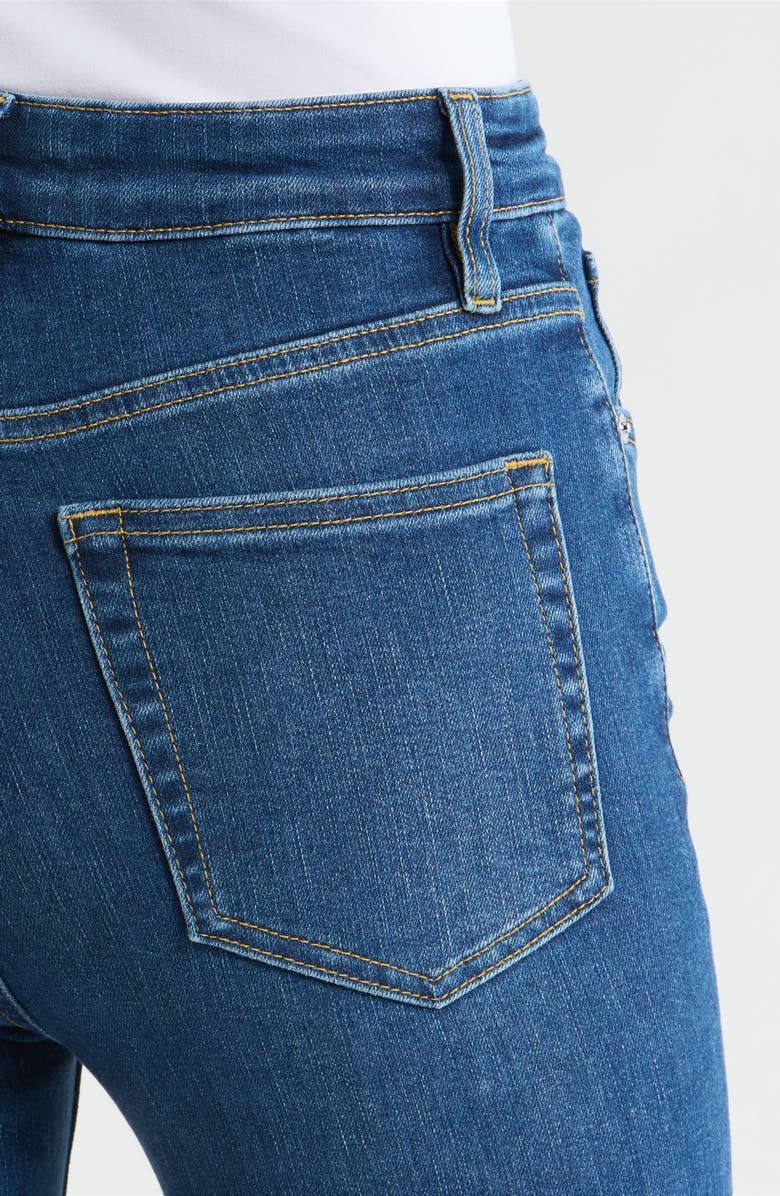 FRAME The Pencil High Waist Raw Hem Crop Jeans, Alternate, color, Femma Raw After